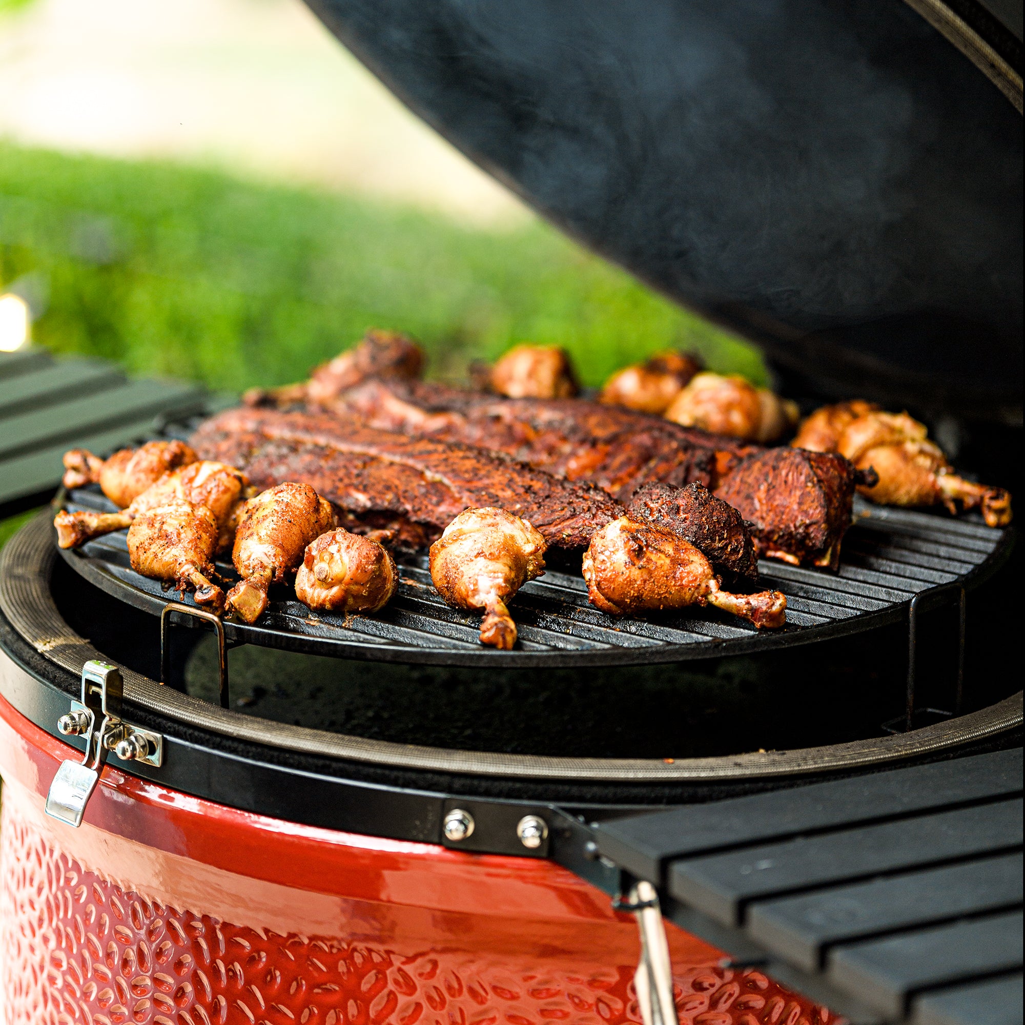 Kamado Joe Big Joe Red III w/ Cart