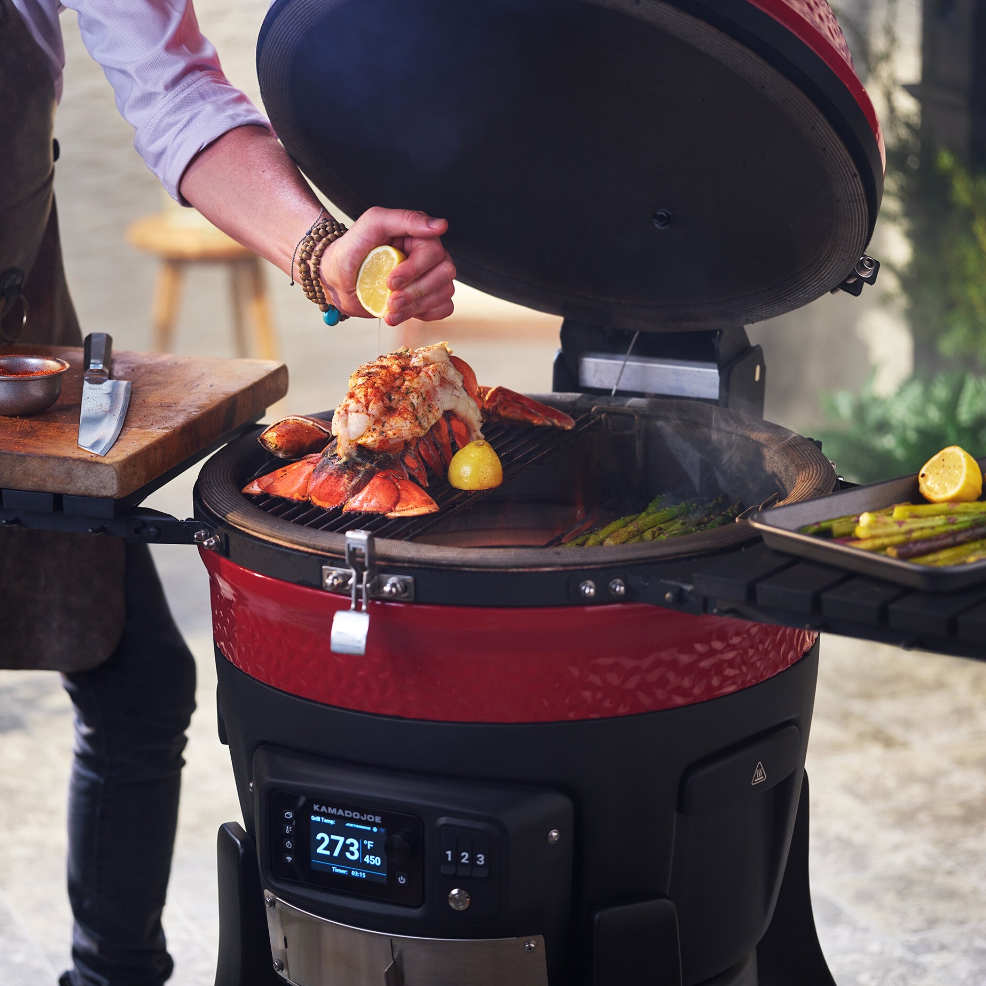 Kamado Joe Konnected Joe - Digital 18" Ceramic Charcoal Grill