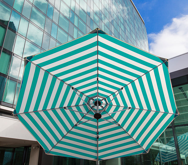 Homecrest Sol Cantilever Umbrella — lifestyle